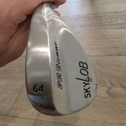 64° Lob Wedge