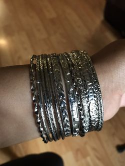 Pulseras