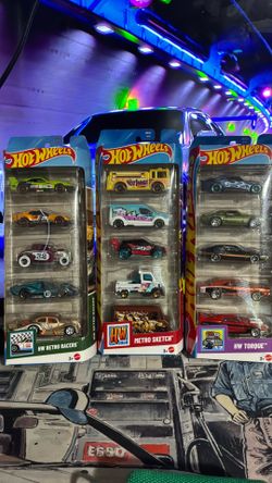 Hot Wheels 5-Pack Bundle Set of 3