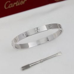 Cartier Love Bracelet in White Gold 