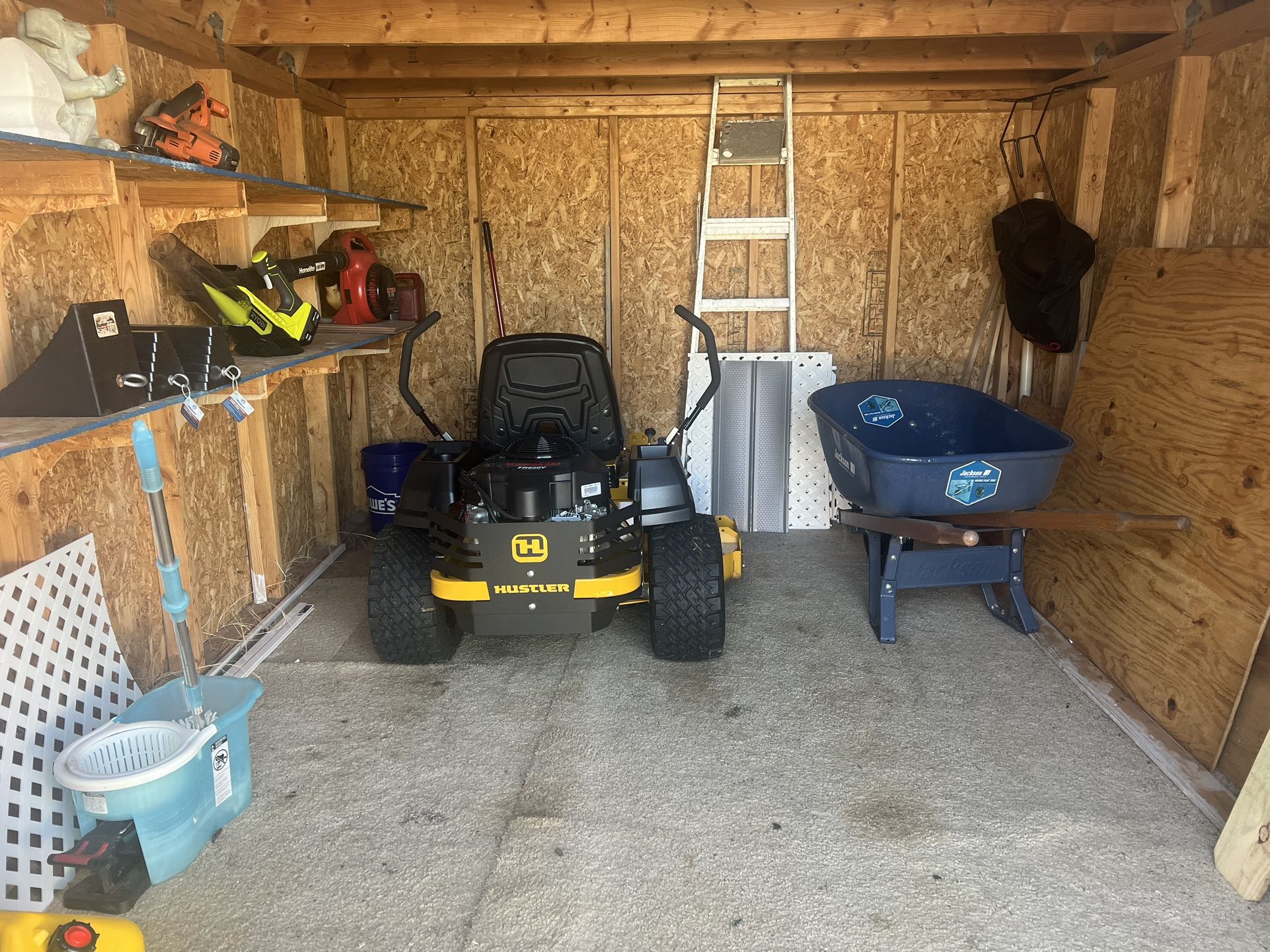 Like New Hustler Dash 48” Mower