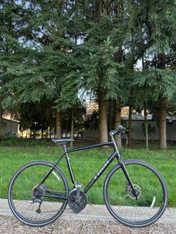 Trek Allant 7.4 Hybrid / Fitness Bike – 22.5” XL Frame - Aluminium Bicycle Disc Brakes
