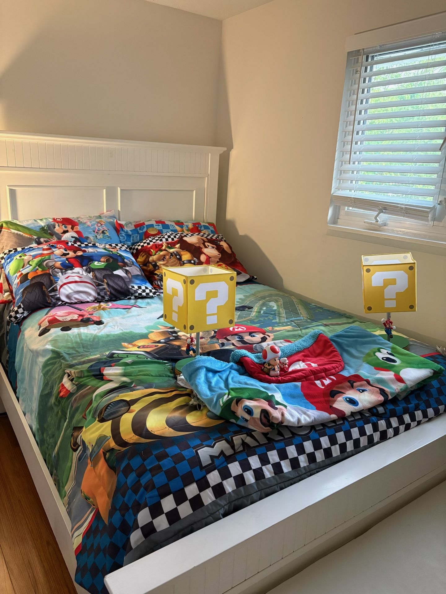 Super Mario Bros Set Bedroom Kids