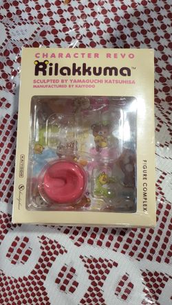 Kaiyodo Revoltech Korilakkuma No. 002 - PINK CUSHION ACCESSORY ONLY
