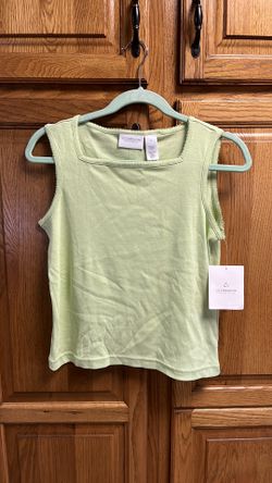 Petite Liz Claiborne tank