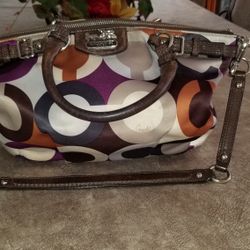 Genuine Coach Handbag - Madison Op Art Sophia Satchel