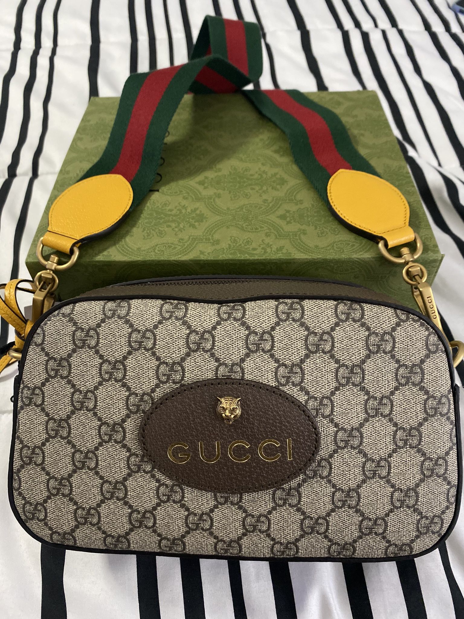 Gucci Purse - New never used 