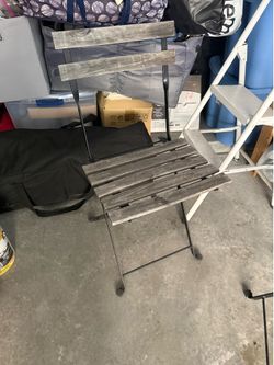 Pair of wodden vintage lawn chairs