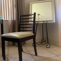 Beautiful Easel Mirror On Metal Stand $50