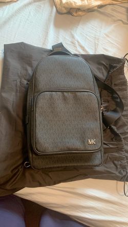 MK sling back pack