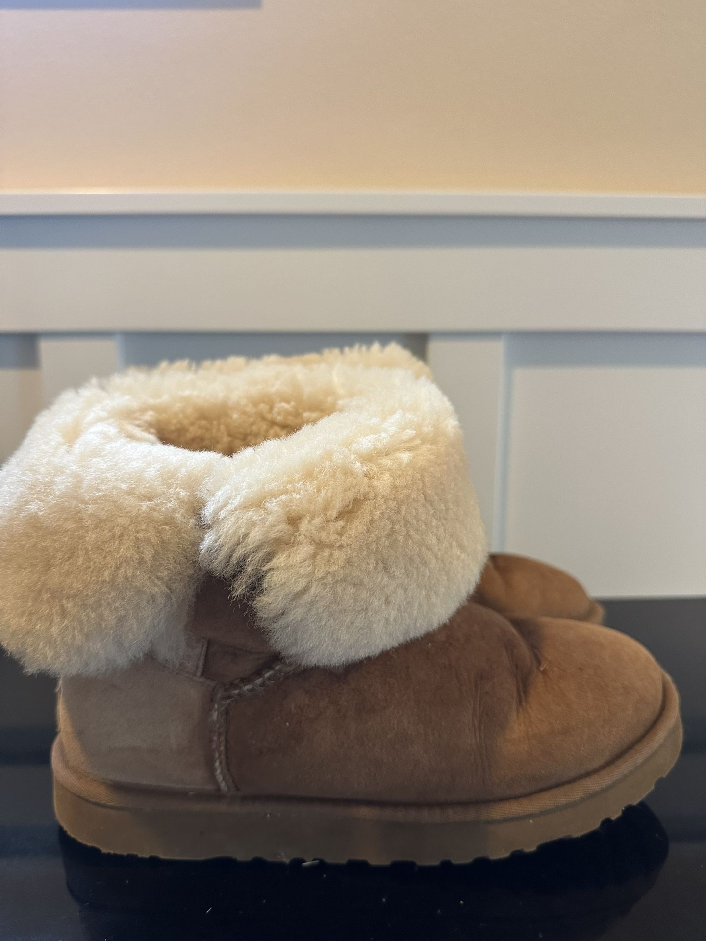 UGG Women Boots Size 7 