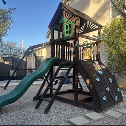 Kids Playset With Swings