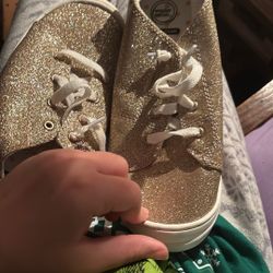 Sparkling Gold Shoes 