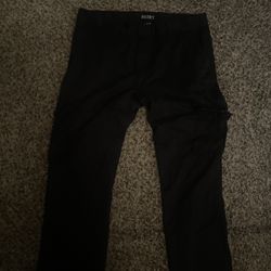BLACK CARGO PANTS 
