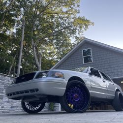 2008 Ford Crown Victoria 