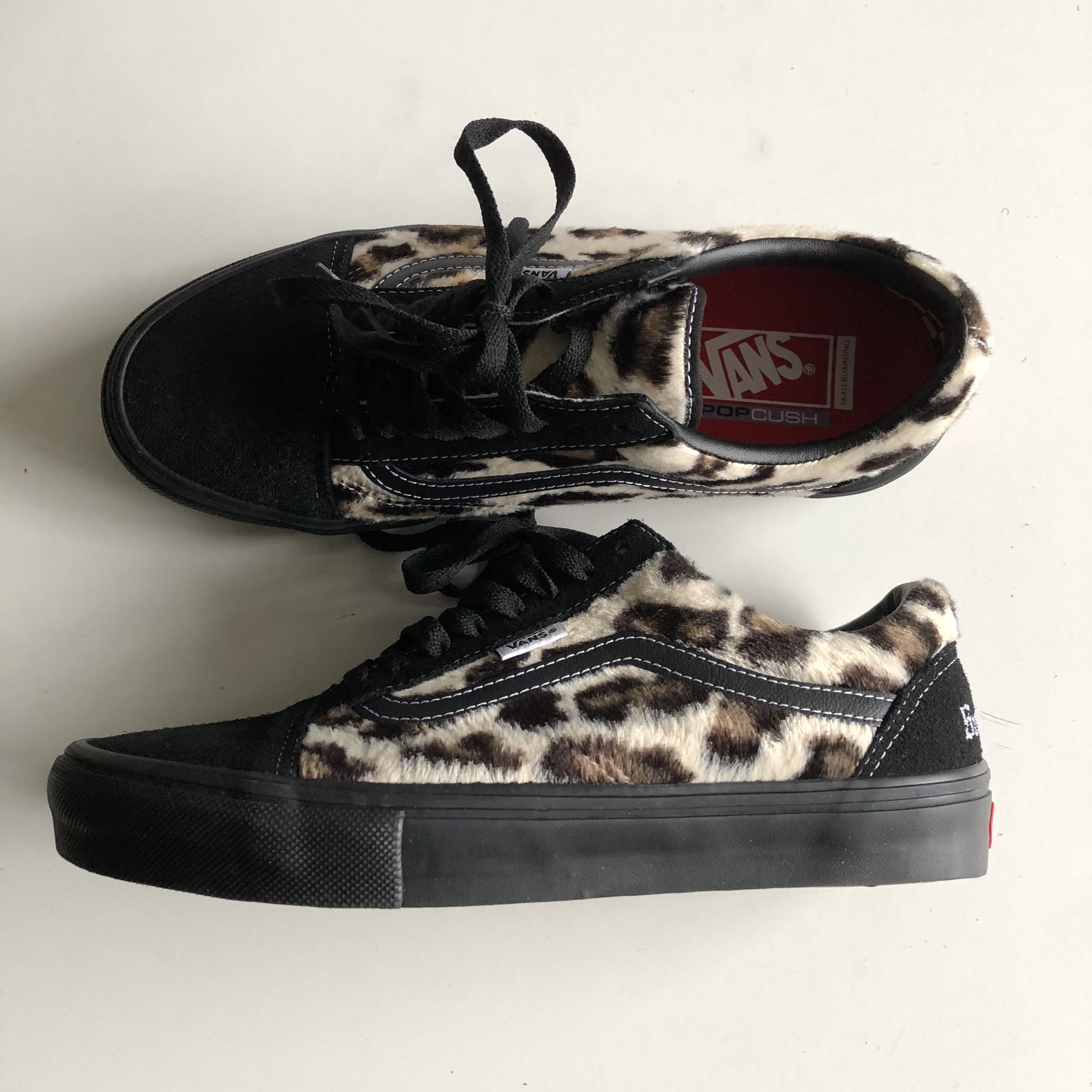 Vans x Supreme Skate Old Skool Leopard Black Size 9.