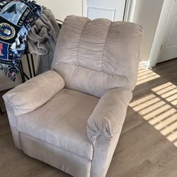 Ashley Three Piece Set 