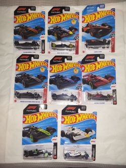 Hot Wheels Formula 1 Set mainline Ferrari Visa Cash One Team Mercedes
