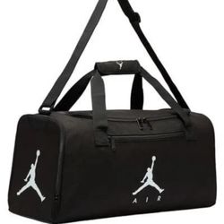 NEW Nike Air Jordan Jumpman Duffle Bag Black & White Size Small # SM0744-023 
