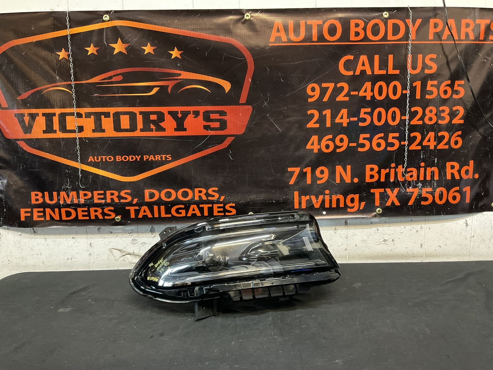 DODGE CHARGER 2023-2025 RH HEADLIGHT OEM