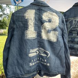 J Crew Denim Shirt/ Light Jacket Size M