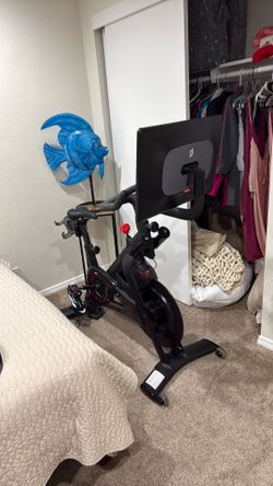 Peloton Bike