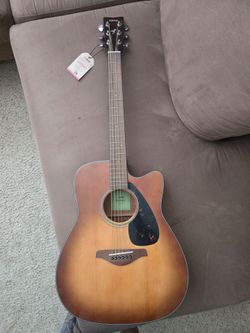Yamaha Guitar