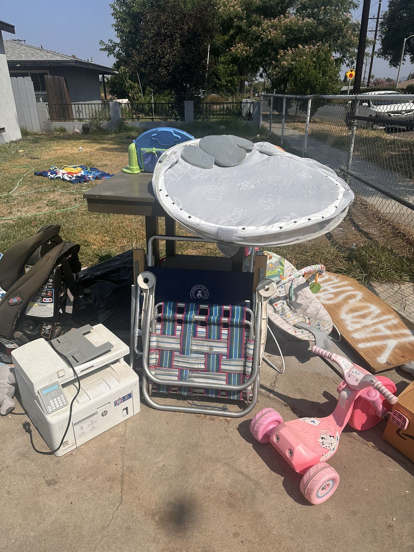 Free Stuff-pick Up In Riverside
