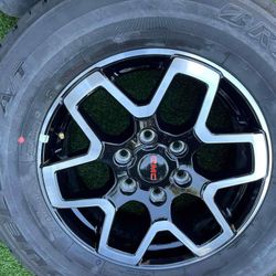 4 GMC RIMS&TIRES 255-70R18