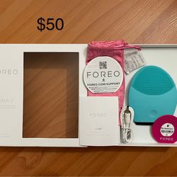 Used-Like New Foreo 2 Luna For Oily Skin