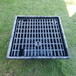 Heavy Duty Fountain Basin 24 Inch For Sale. 