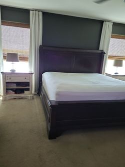 King Bed and Nightstands