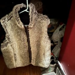 M Size Vest In Excellent Condition  Reversible 