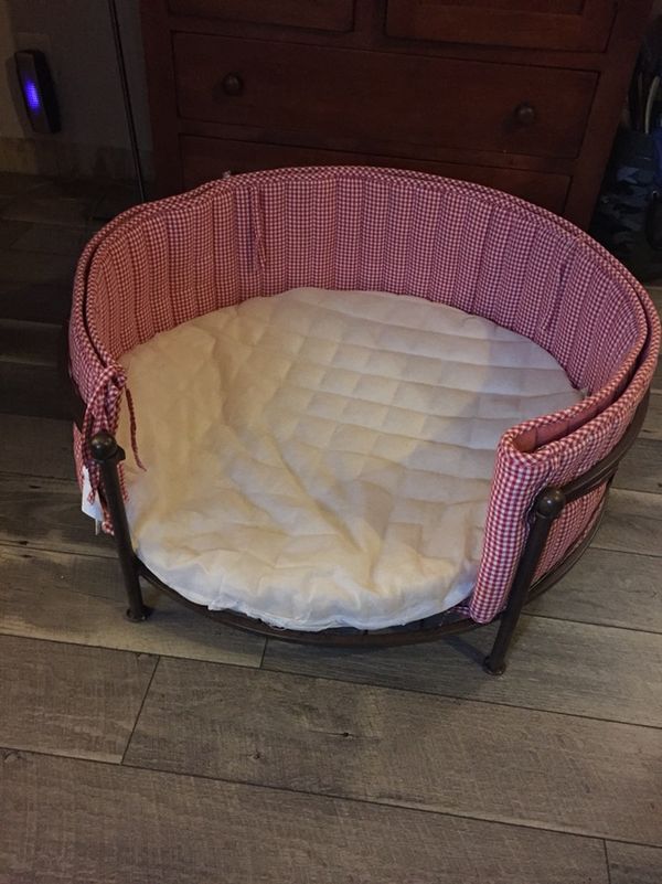 Large Round Metal Dog Bed For In Lynnfield Ma Offerup