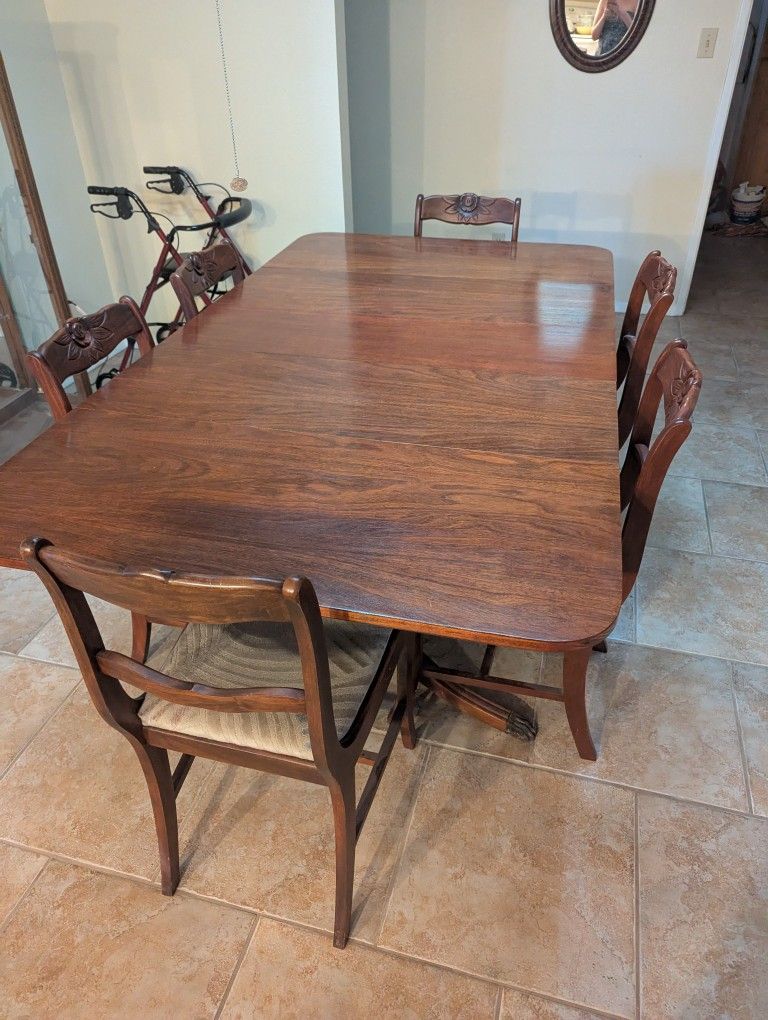 Antique Dining Room Table And Chairs