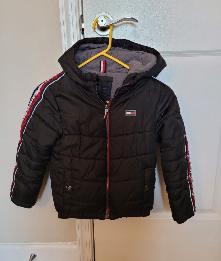 Kids Winter Jacket Size 5/6 Tommy Hilfiger 