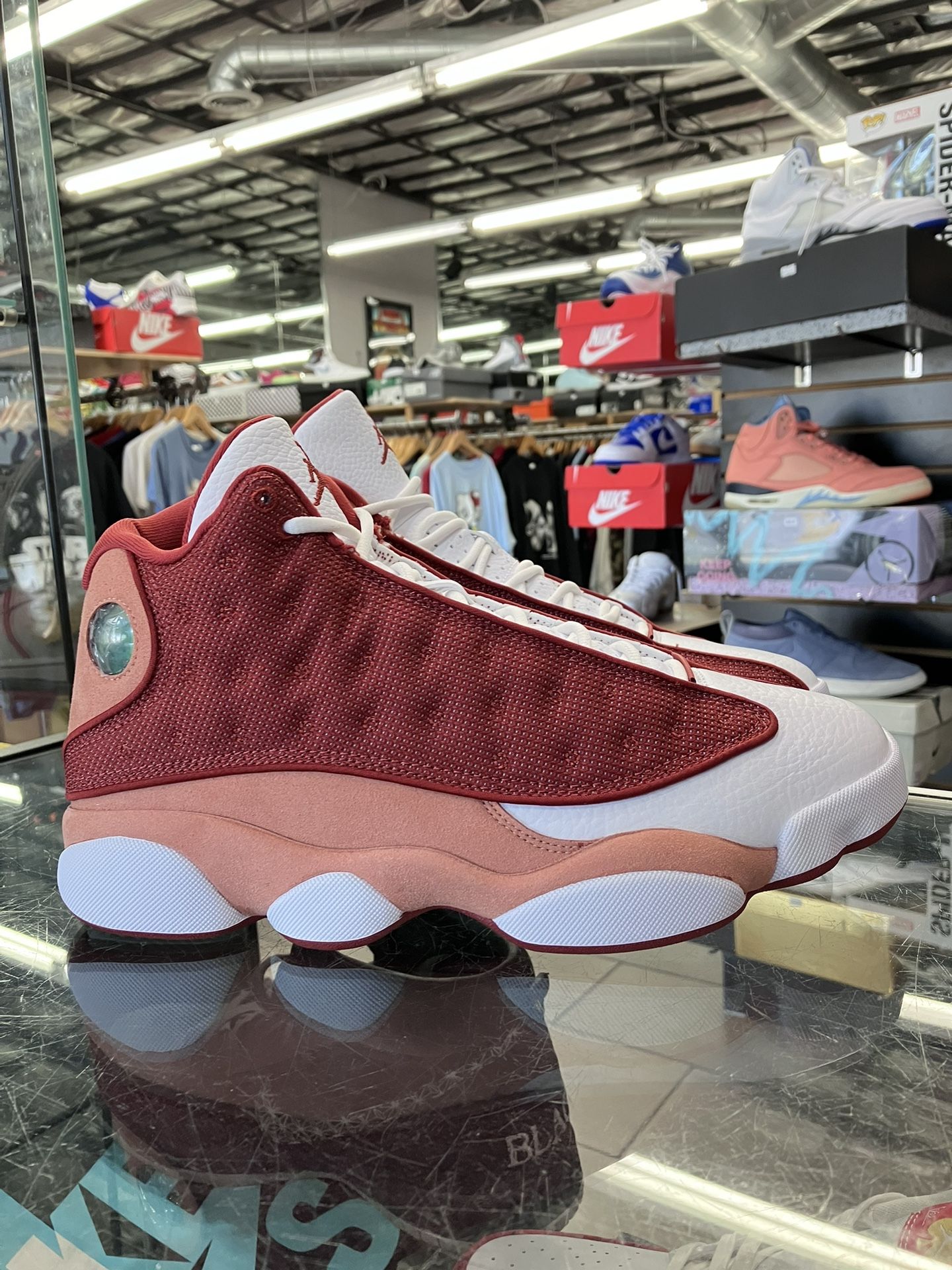 Air Jordan 13 Retro Dune Red