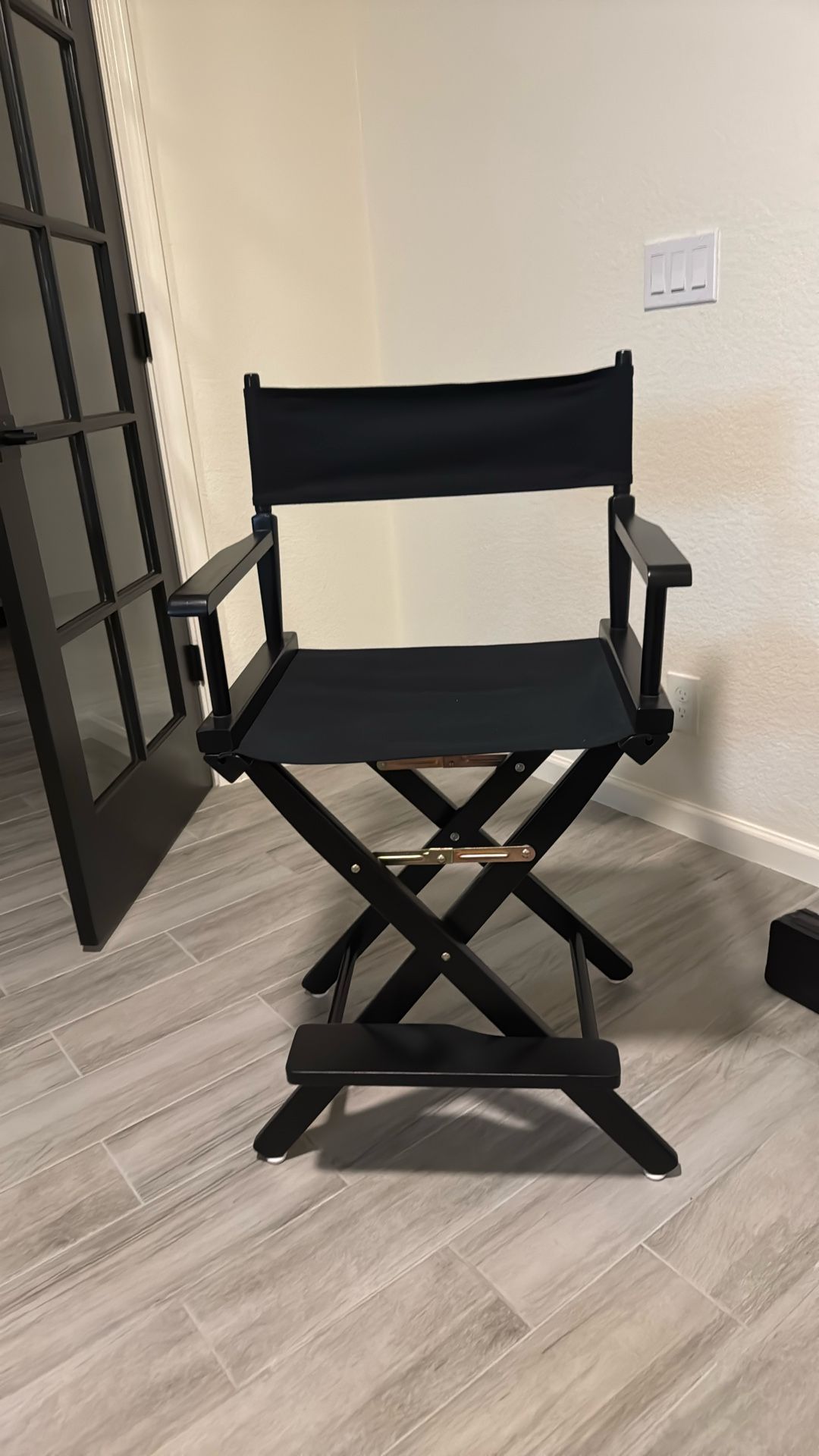 Black Studio Chair