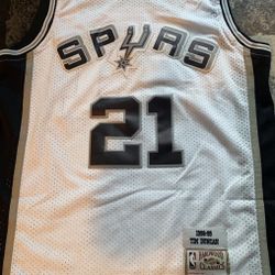 Mitchell And Ness Tim Duncan Jersey Size Xl