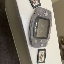 Nintendo Gameboy Advance With Games 