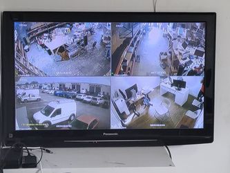 48 Inch Wide Screen For Security Cameras Monitoring