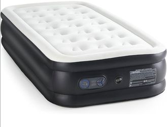 18" Queen Air Mattress
