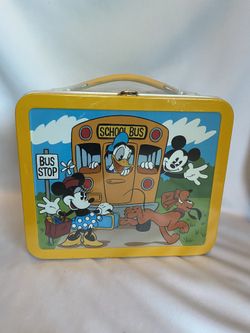Brand new sealed Disney lunch box! 🔥