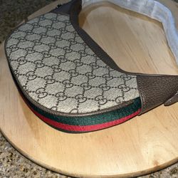 Shoulder purse