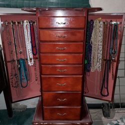 Jewelry Dresser