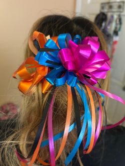 Hair barrettes w Spurs colors