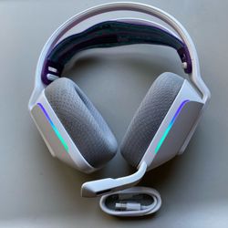 Logitech G733 Wireless Gaming Headset 