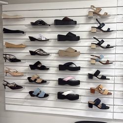 Women’s shoes