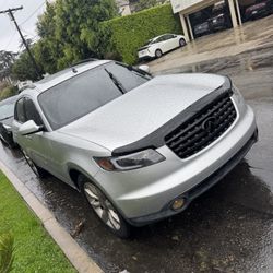2003 Infiniti Fx35