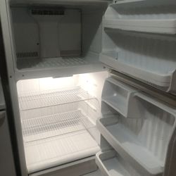 Refrigerator Available For Sale $250